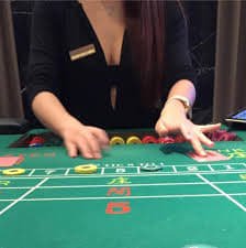 747 live bet